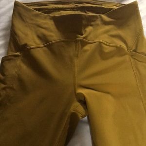 Lululemon leggings
